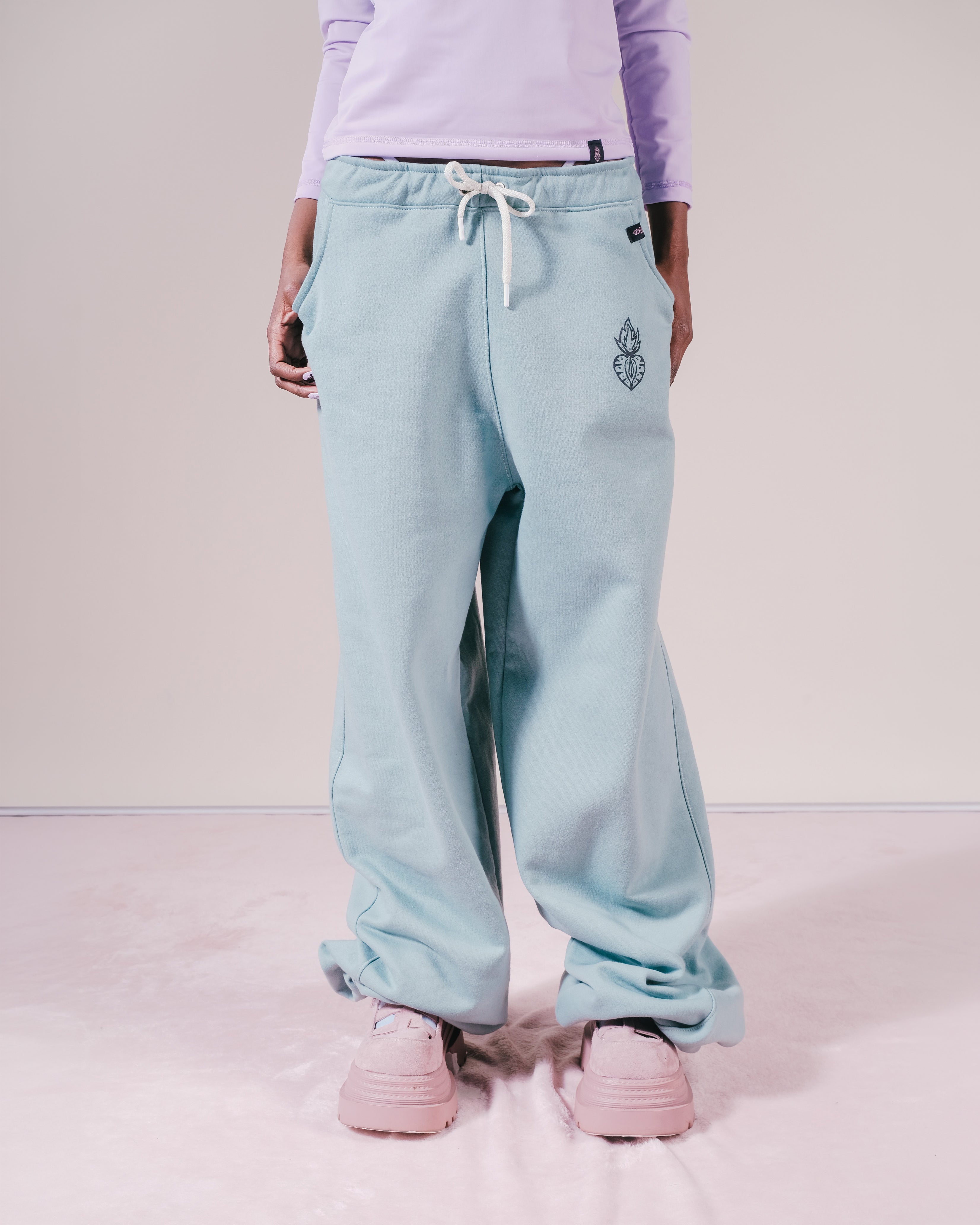 JOGGER CORE PISTACHO