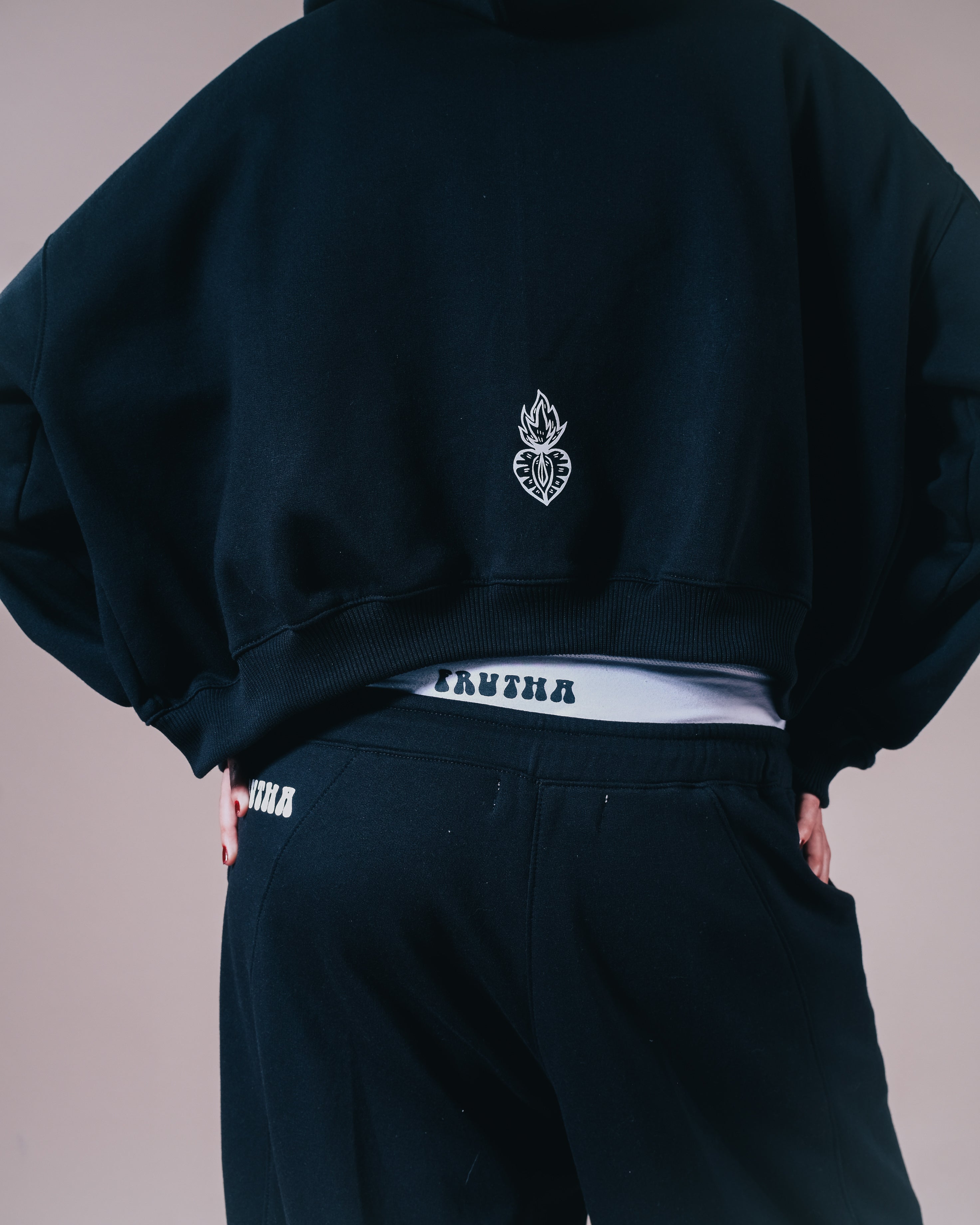 HOODIE ZIPPER CORE NEGRO