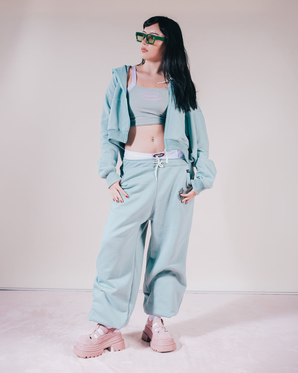 JOGGER CORE PISTACHO