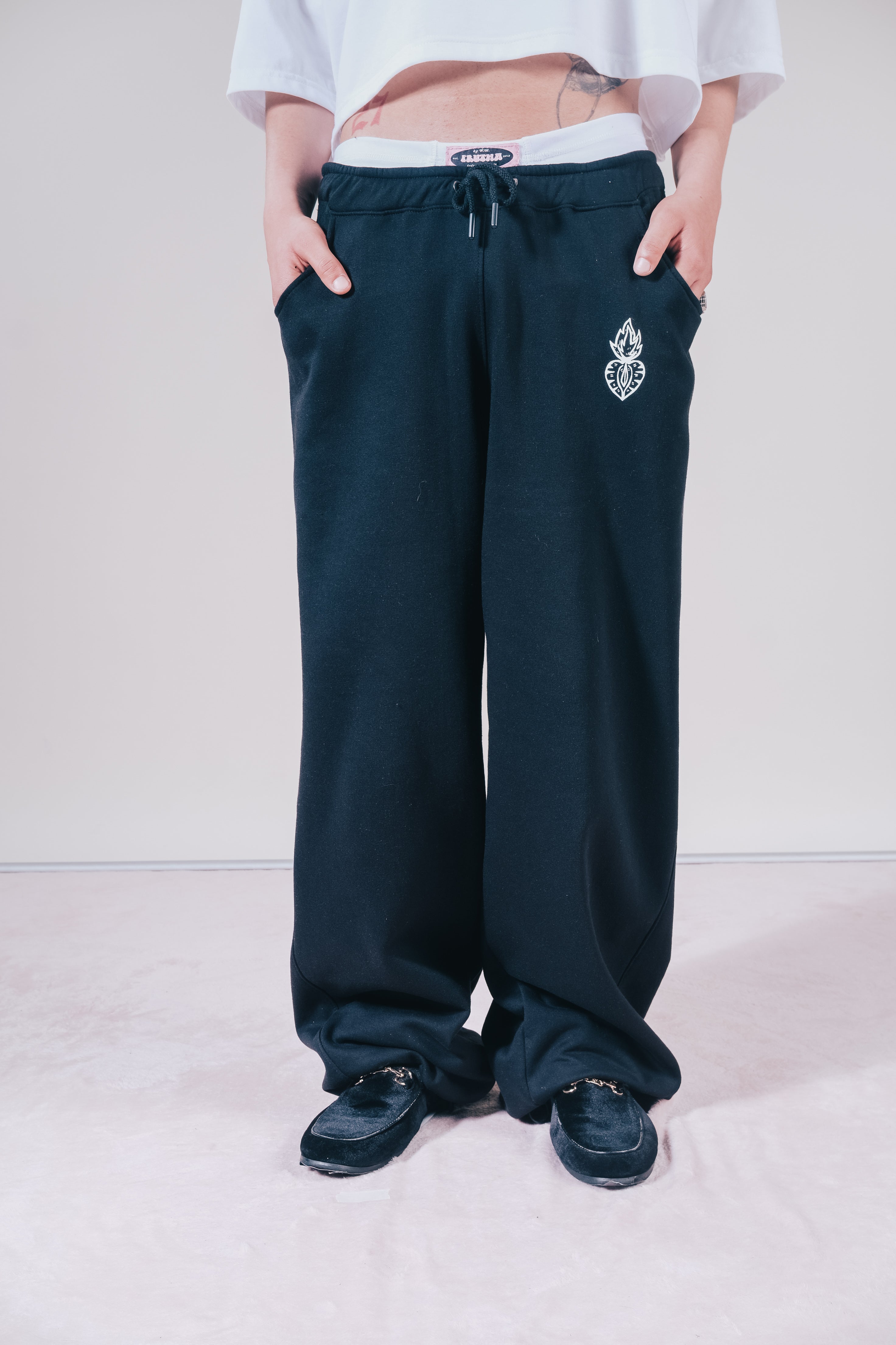 JOGGER CORE NEGRO