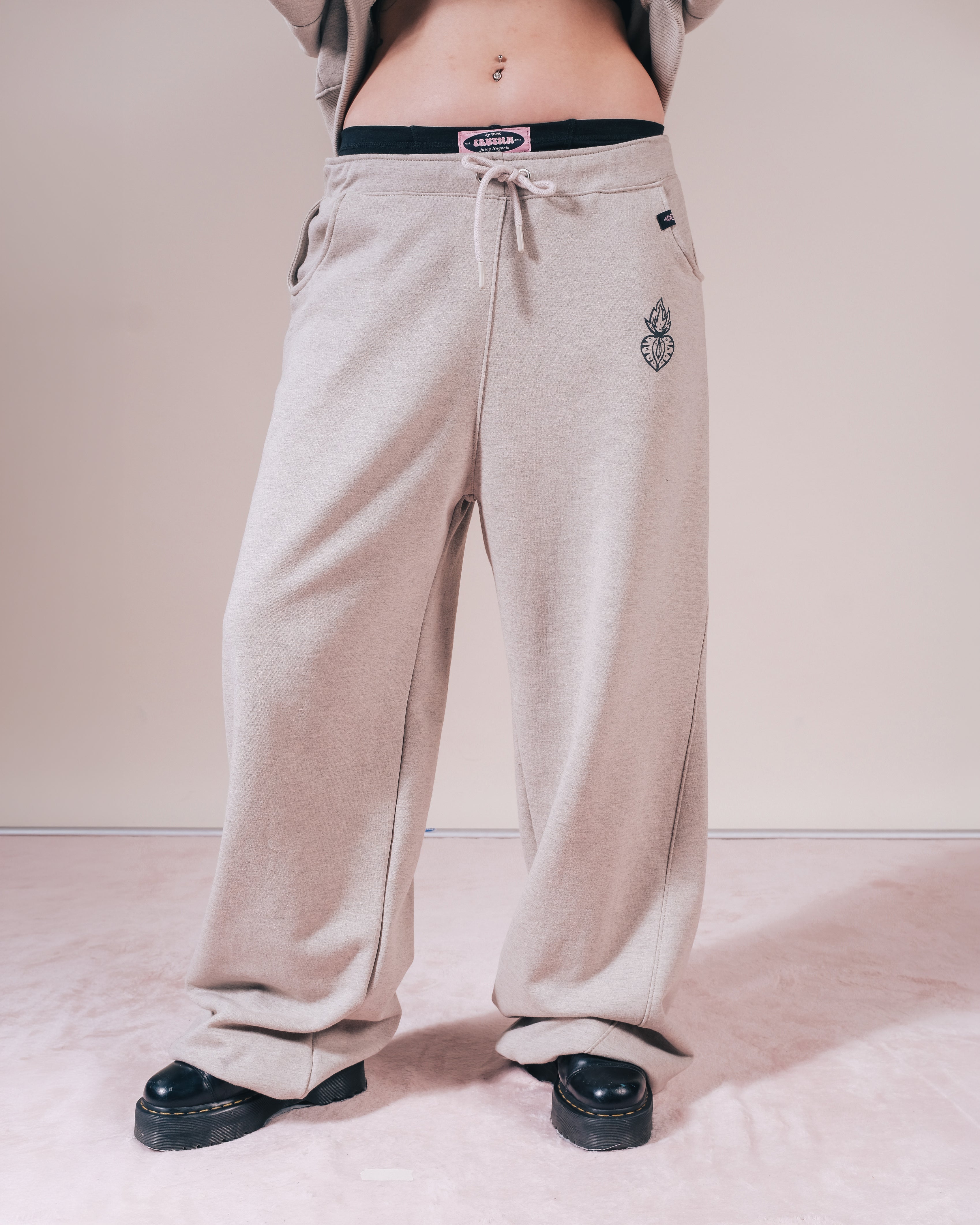 JOGGER CORE BEIGGE