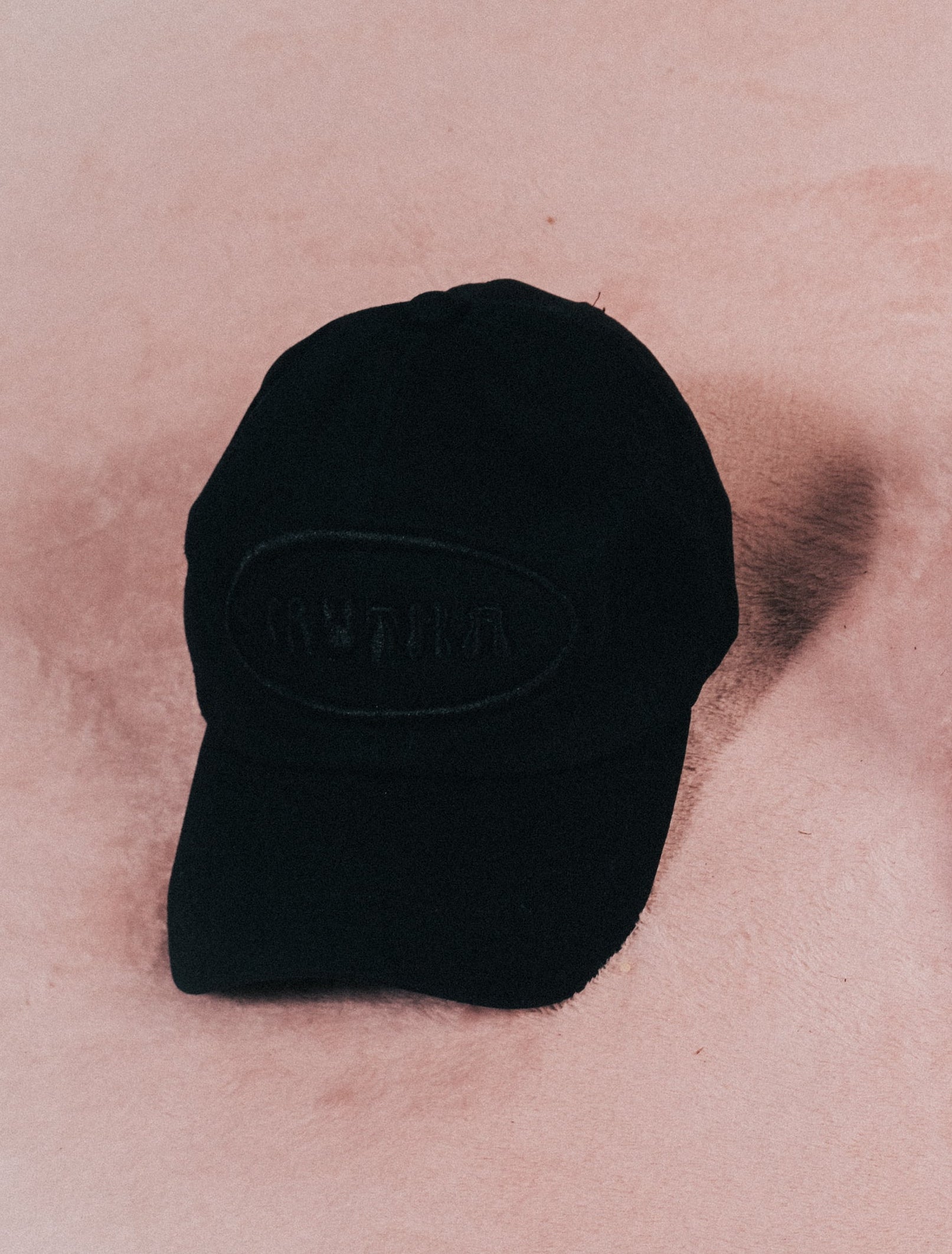 GORRA CORE NEGRA