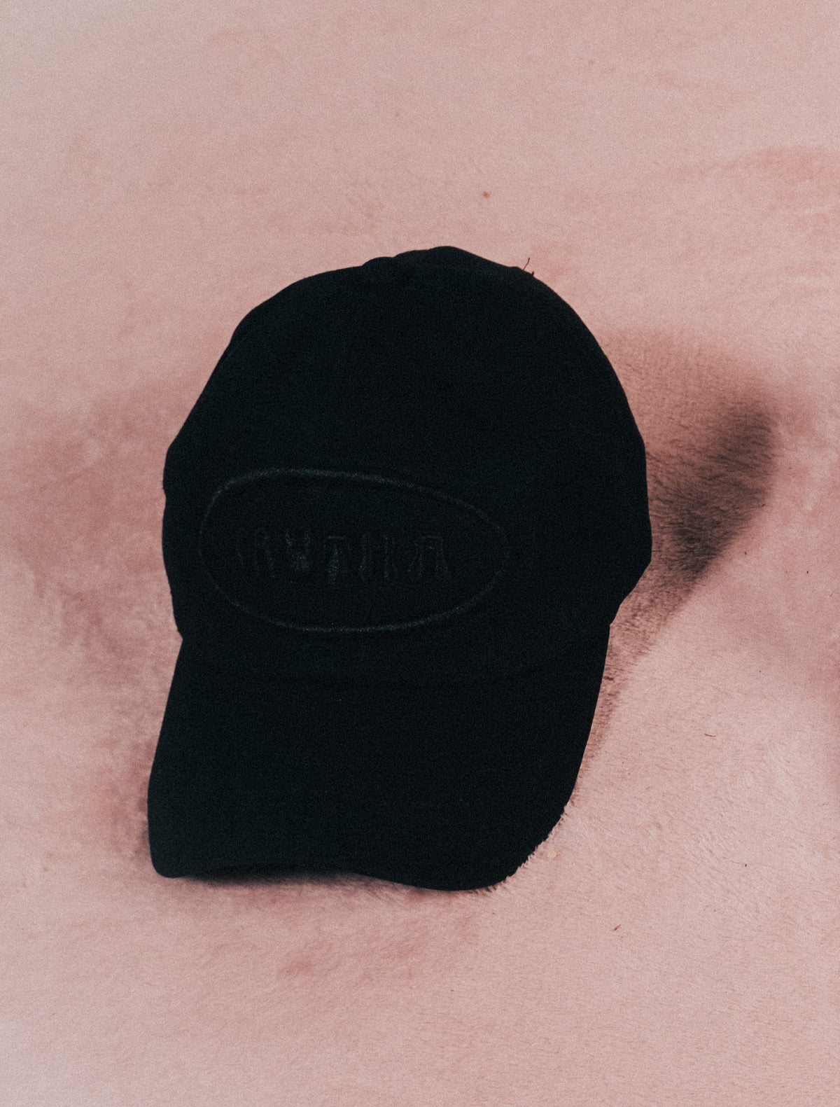 GORRA CORE GRIS